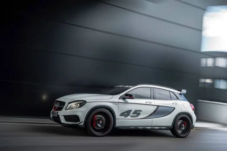 Mercedes Concept GLA45 AMG - 3