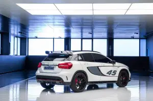 Mercedes Concept GLA45 AMG