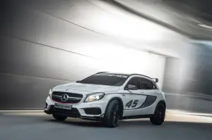 Mercedes Concept GLA45 AMG