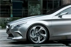 Mercedes Concept Style Coupe - 27