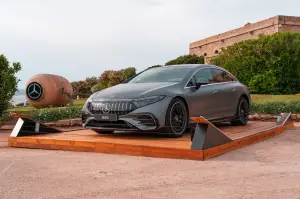 Mercedes e Phi Beach collaborazione - Foto