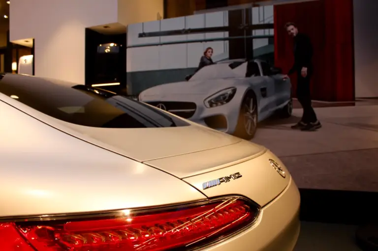Mercedes e Santoni - presentazione della collezione per AMG GT - 16