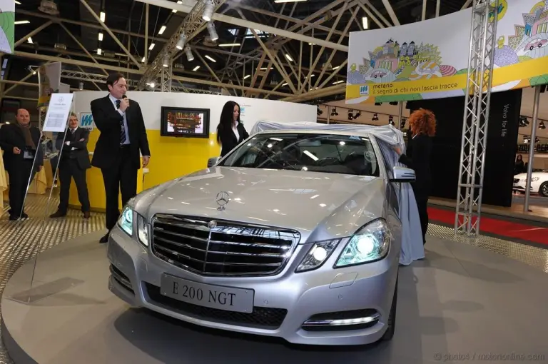 Mercedes E200 NGT Motorshow Bologna 2010 - 1