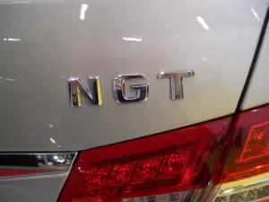 Mercedes E200 NGT Motorshow Bologna 2010 - 9