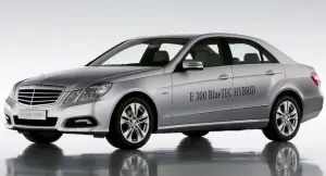 Mercedes E300 BlueTECH 2011 - 1