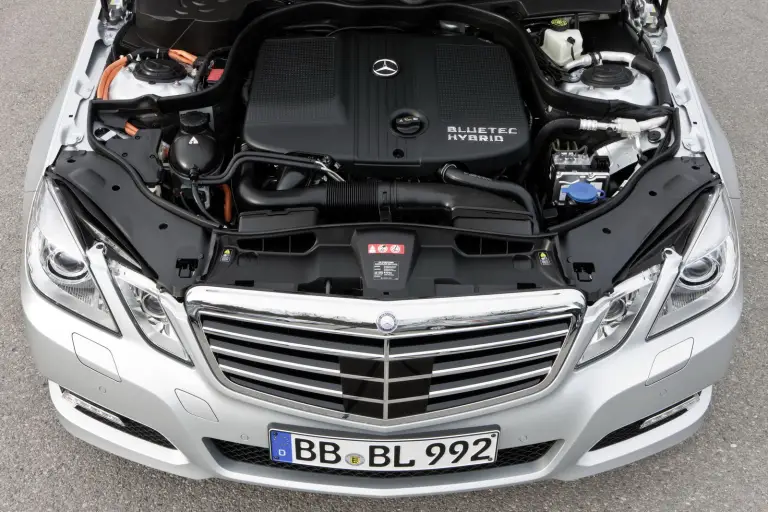 Mercedes E300 BlueTECH 2011 - 3