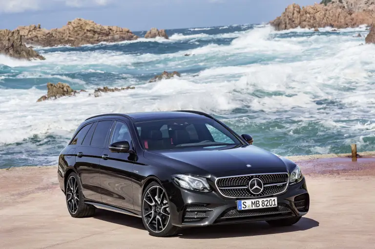 Mercedes E43 AMG 4Matic station wagon MY 2017 - 3