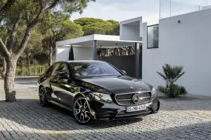 Mercedes E43 AMG 4Matic - 11