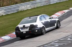 Mercedes E63 AMG foto spia del restyling - 6