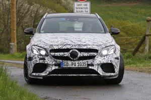 Mercedes E63 AMG Station Wagon - foto spia (maggio 2016)