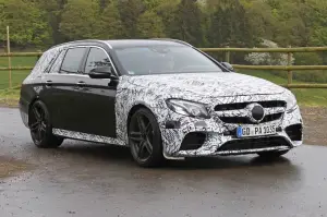 Mercedes E63 AMG Station Wagon - foto spia (maggio 2016)
