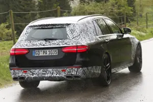Mercedes E63 AMG Station Wagon - foto spia (maggio 2016)