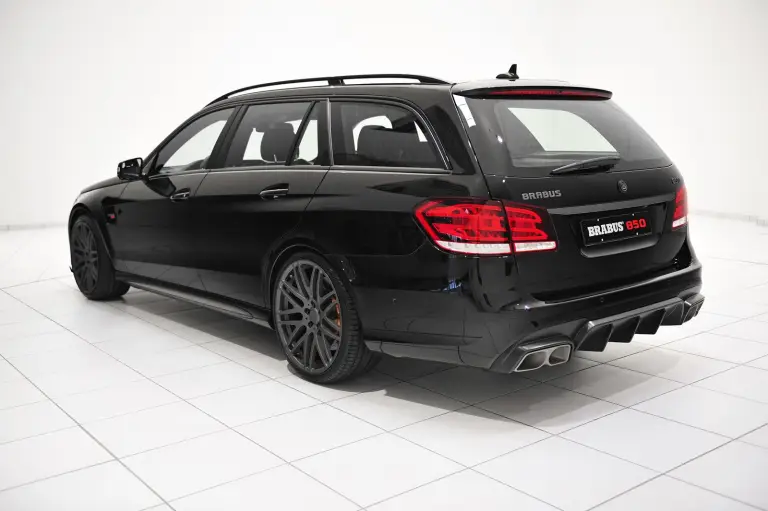 Mercedes E63 AMG Wagon Brabus 850 6.0 Biturbo - 1