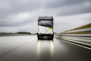 Mercedes eActros LongHaul prototipo - Foto