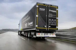 Mercedes eActros LongHaul prototipo - Foto