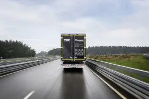 Mercedes eActros LongHaul prototipo - Foto - 22