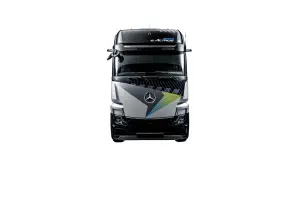 Mercedes eActros LongHaul prototipo - Foto