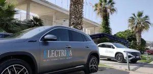 Mercedes Electriqa Tour