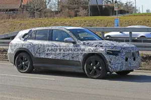 Mercedes EQ C foto spia 22-3-2018 - 5