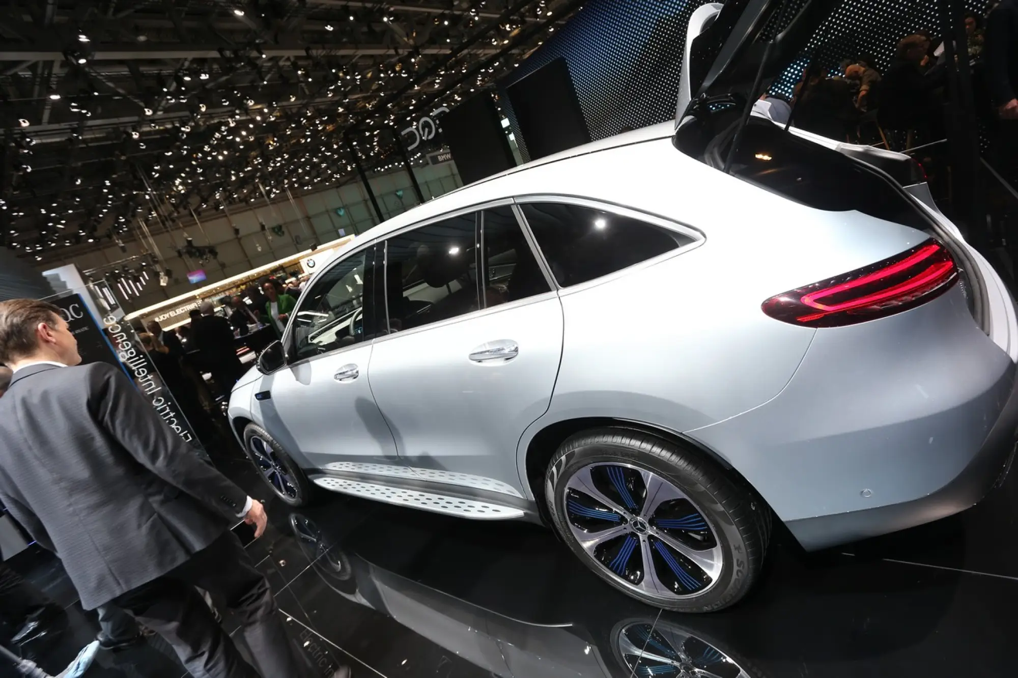 Mercedes EQC 400 4Matic - Salone di Ginevra 2019 - 4