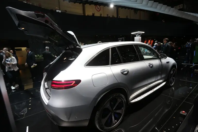 Mercedes EQC 400 4Matic - Salone di Ginevra 2019 - 5