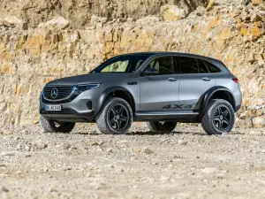 Mercedes EQC 4x4 - Foto ufficiali