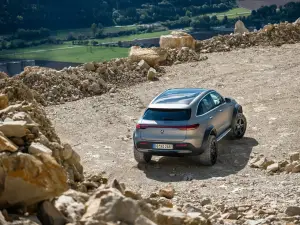 Mercedes EQC 4x4 - Foto ufficiali