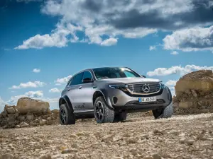 Mercedes EQC 4x4 - Foto ufficiali - 16