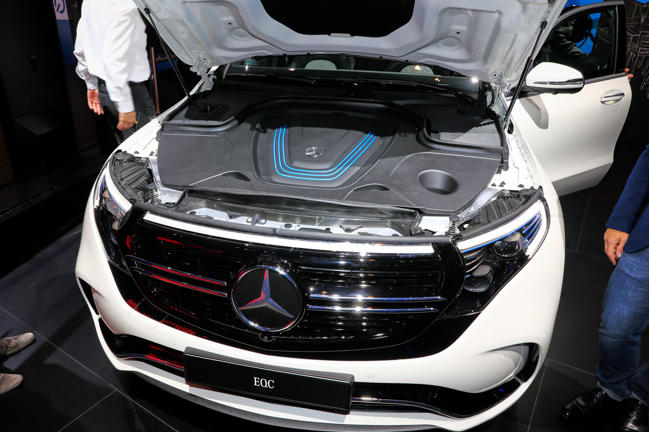 Mercedes EQC - Salone di Parigi 2018