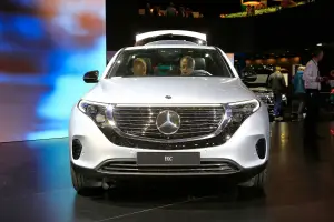 Mercedes EQC - Salone di Parigi 2018