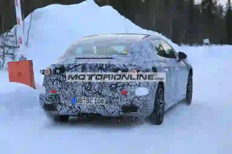 Mercedes EQE - Foto spia 10-3-2020 - 16