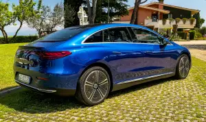 Mercedes EQE - Primo contatto