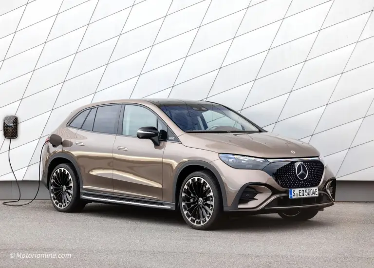 Mercedes EQE SUV - Foto ufficiali - 5