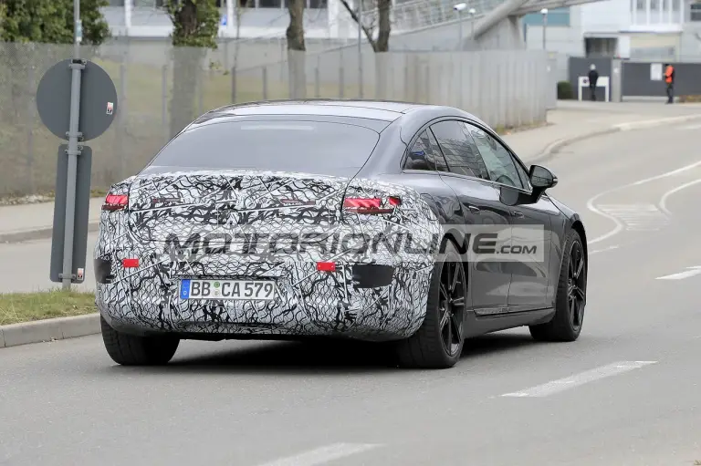 Mercedes EQS 2021 - ultime foto 29 03 2021 - 3