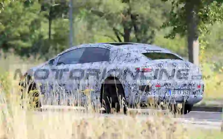 Mercedes EQS - prima gallery di foto spia  - 7