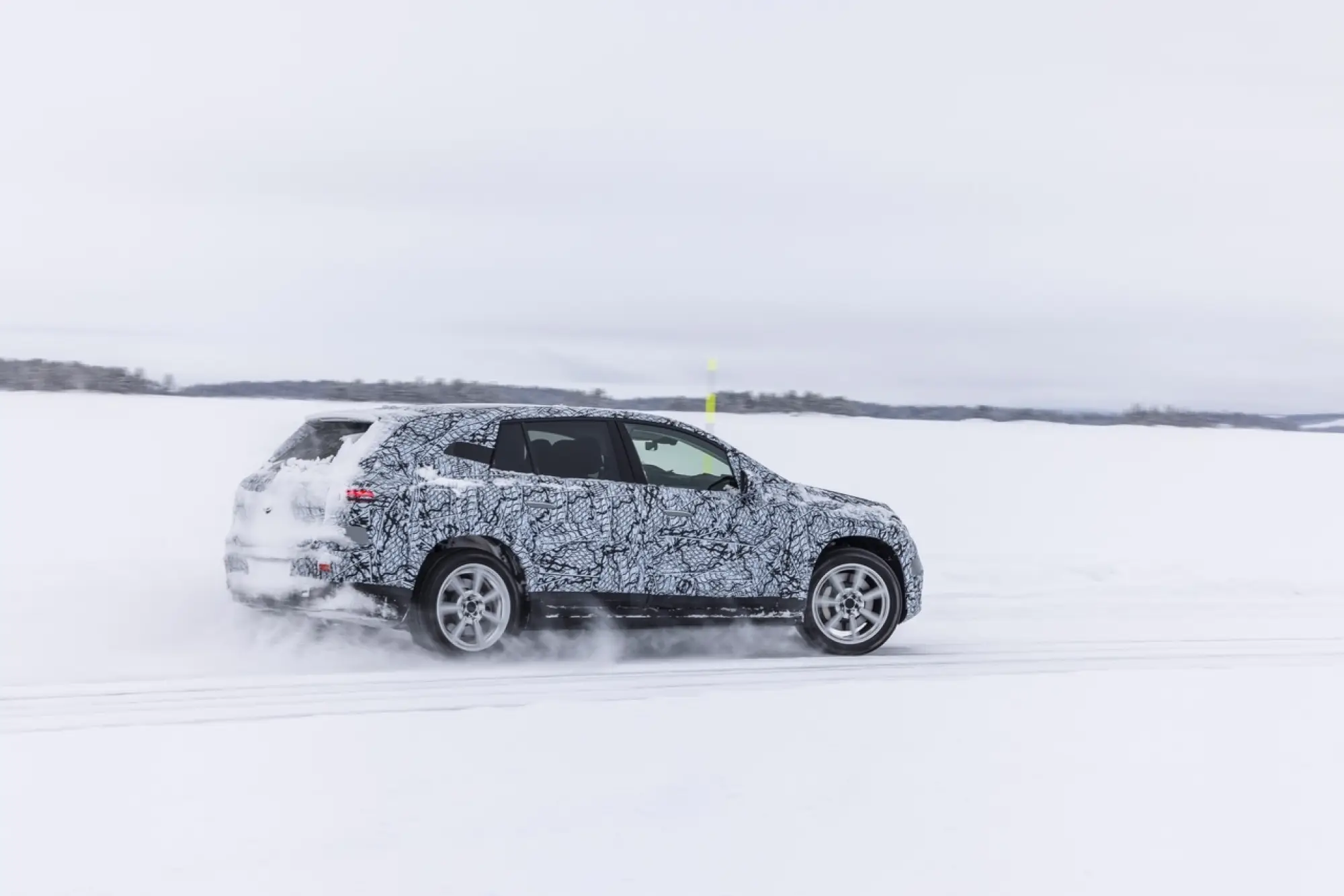 Mercedes EQS SUV - Foto ufficiali - 52