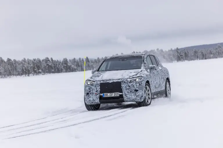 Mercedes EQS SUV - Foto ufficiali - 60