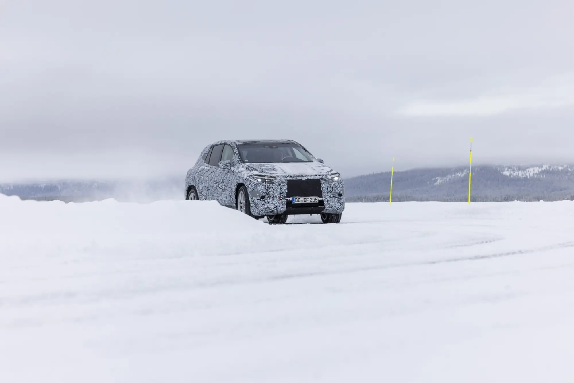 Mercedes EQS SUV - Foto ufficiali - 63