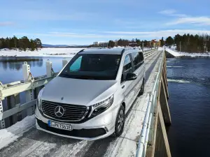 Mercedes EQV winter test