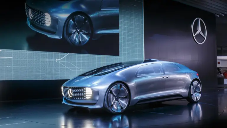 Mercedes F 015 Luxury in Motion Concept - Salone di Detroit 2015 - 5
