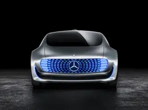 Mercedes F 015 Luxury in Motion Concept - 9