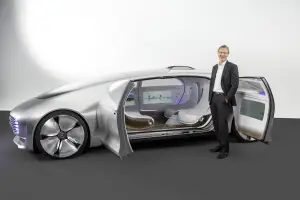 Mercedes F 015 Luxury in Motion Concept