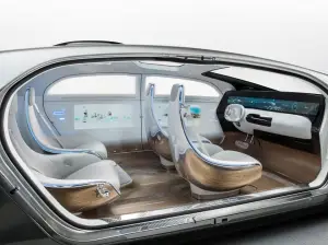 Mercedes F 015 Luxury in Motion Concept