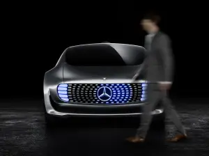 Mercedes F 015 Luxury in Motion Concept