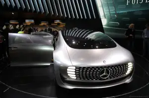 Mercedes F015 - Salone di Detroit 2015 - 10