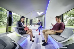 Mercedes Future Bus - 22