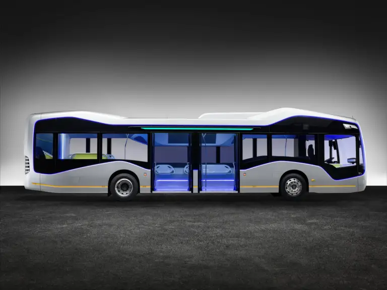 Mercedes Future Bus - 28