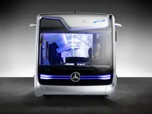 Mercedes Future Bus - 30