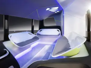 Mercedes Future Bus - 34