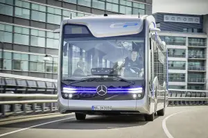 Mercedes Future Bus - 6